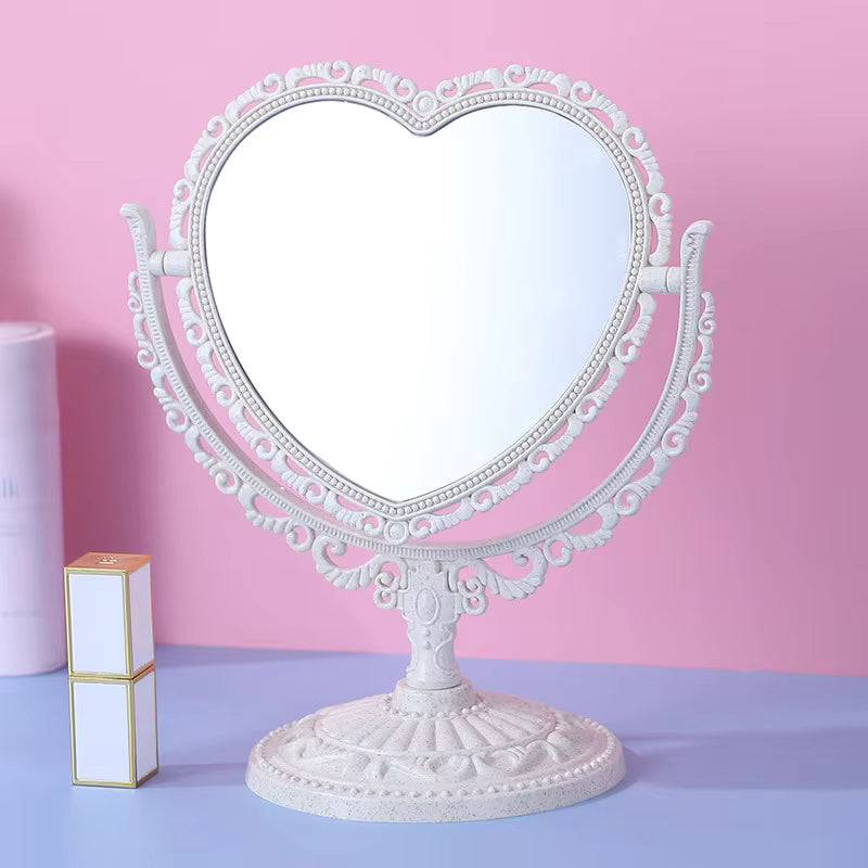 HaylesHair Heart Mirror