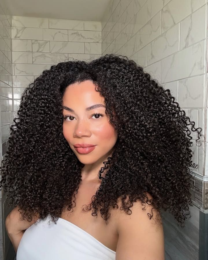 Coconut Coil Clip Ins- 3c/4a Mega Volume 200g