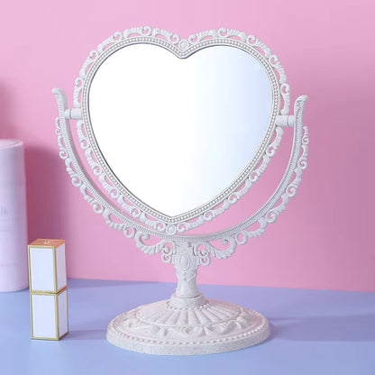 HaylesHair Heart Mirror